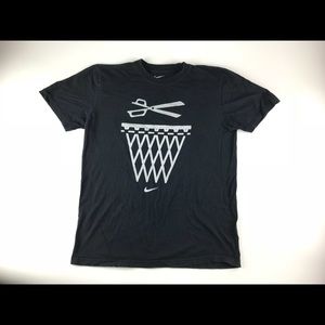 nike basketball t shirt
